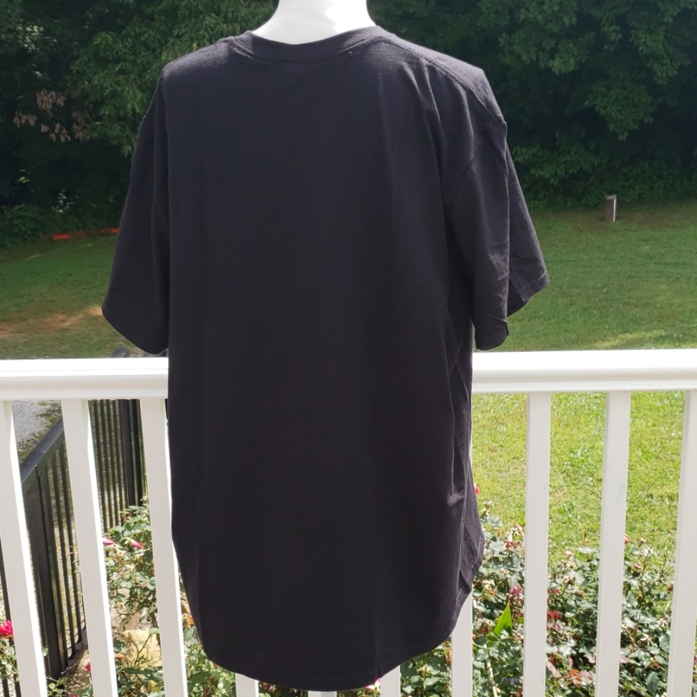 fur MAMA black and pink shirt - Picture 4 of 5